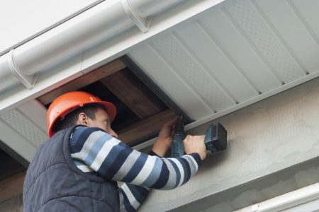 roof-soffit-installation